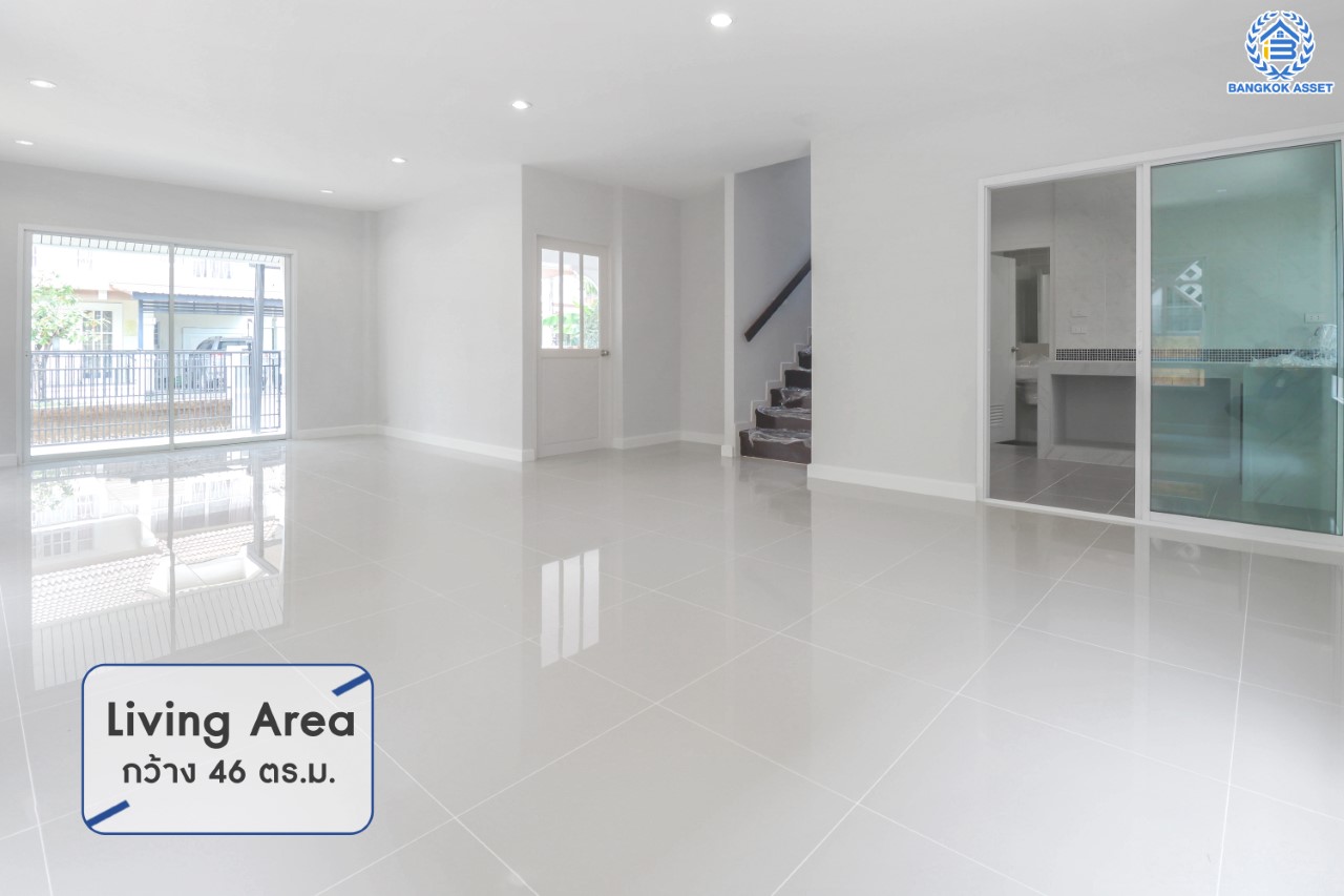 บ้านมือสองตกแต่งใหม่ สไตล์โมเดิร์น ม.สกาย ดอนเมือง-สรงประภา หลังใหญ่ เนื้อที่ 52 ตร.ว. ฟังก์ชัน 3 ห้องนอน 3 ห้องน้ำ 2 ที่จอดรถ บนทำเลดีที่สุด! เข้า-ออกได้ทั้งถ.แจ้งวัฒนะ และสรงประภา ใกล้สนามบินดอนเมือง, ทางด่วนศรีสมาน และรถไฟฟ้าสายสีแดง (สายอนาคต) "สถานีดอนเมือง"